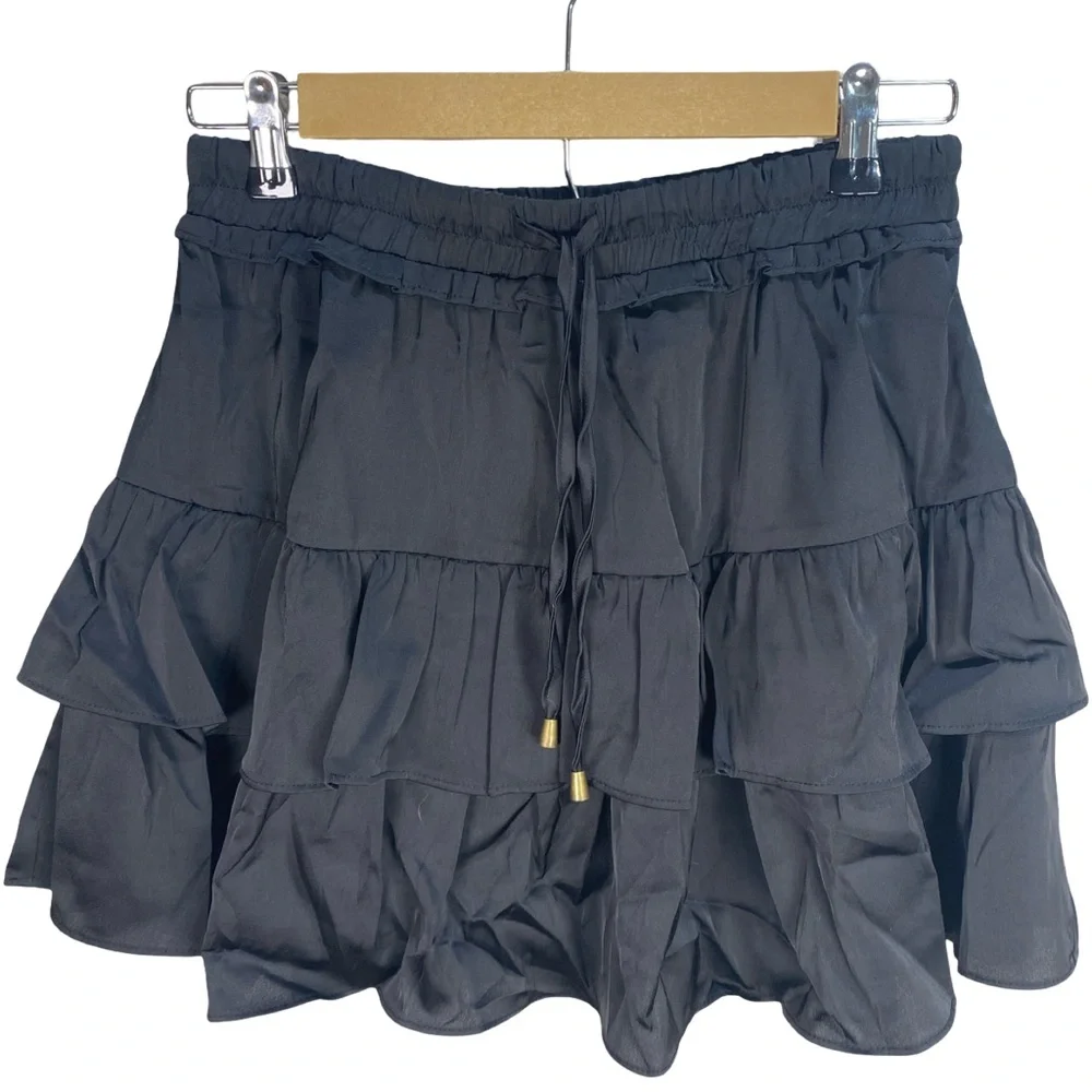 NWT Entro Black Tiered Skater Skirt With Built in Under Shorts‎